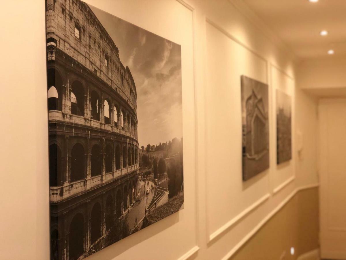 Pantheon Luxury Suite Рим Екстер'єр фото