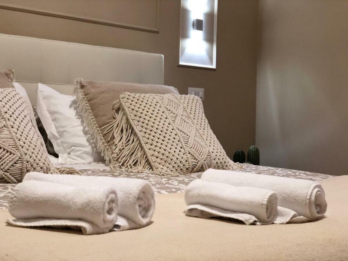 Pantheon Luxury Suite Рим Екстер'єр фото