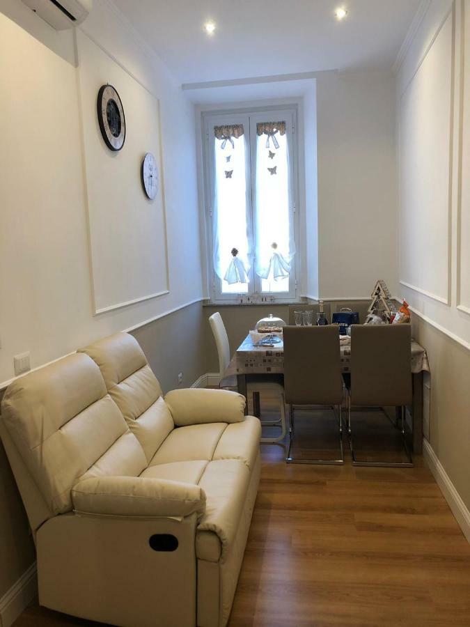 Pantheon Luxury Suite Рим Екстер'єр фото